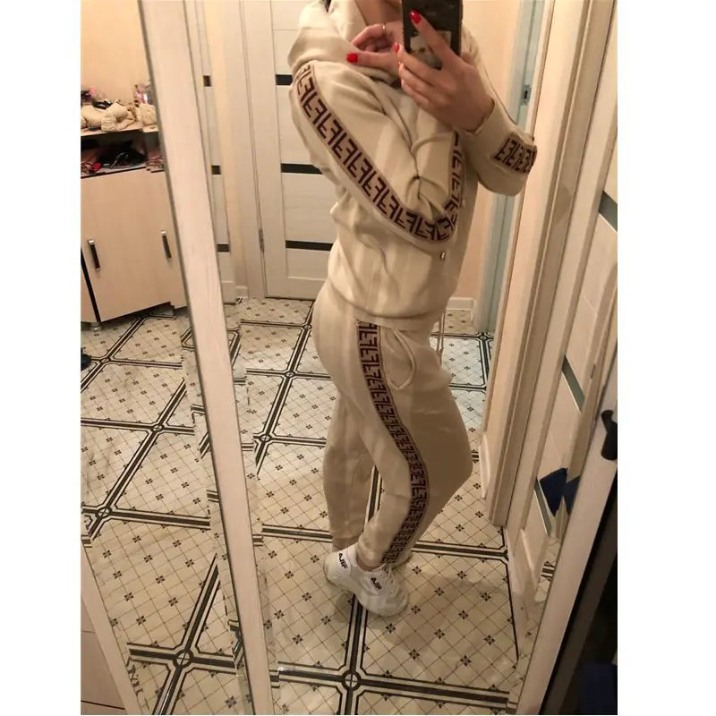 Autumn Winter Set: Fashion Hoodie and Casual Pants