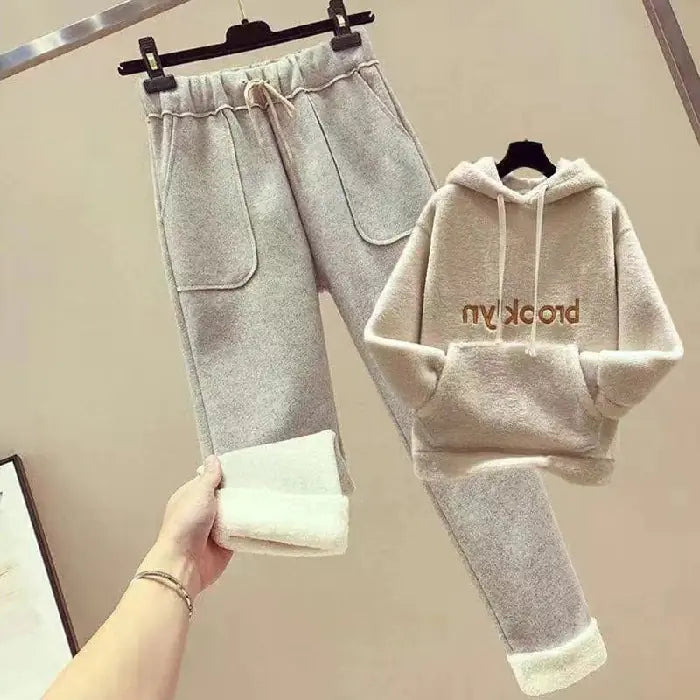 Autumn Winter Fashion Set for Women - Hoodie & Pants