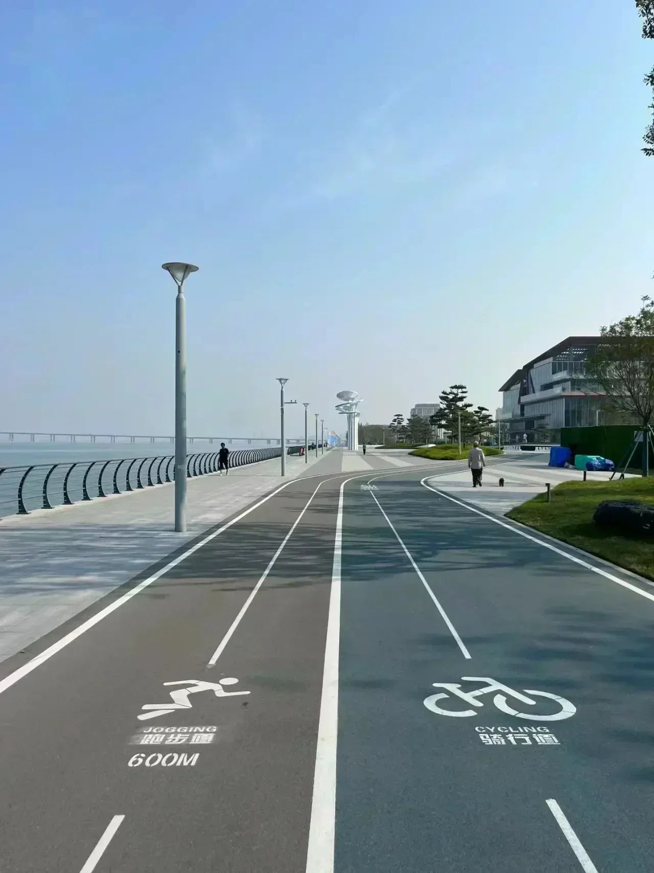 Fashion casual spring and autumn men's and women's hoodie + pants two-piece set a new outdoor basketball men's pullover set