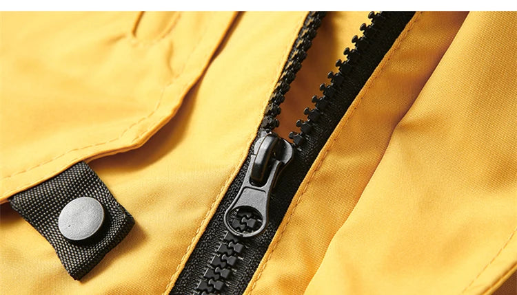 Men’s Hooded Outdoor Windbreaker Jacket Windproof Coats Warm Tactical Coat with Multi Pockets for Hiking Camping Travel Autumn