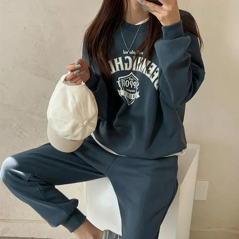 Women's Casual Fleece Tracksuit Set with Letter Print