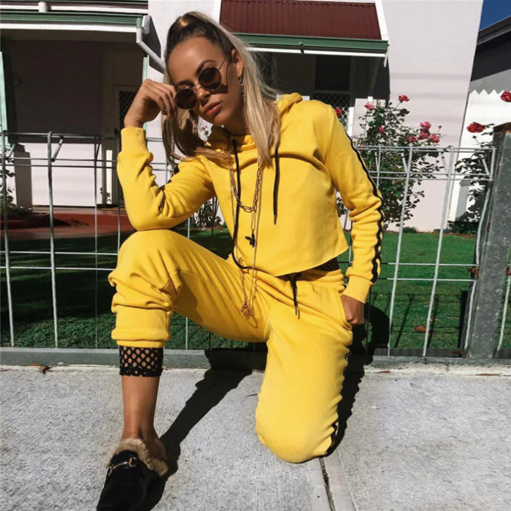 Fashionable Yellow Hooded Long Sleeve Tracksuit