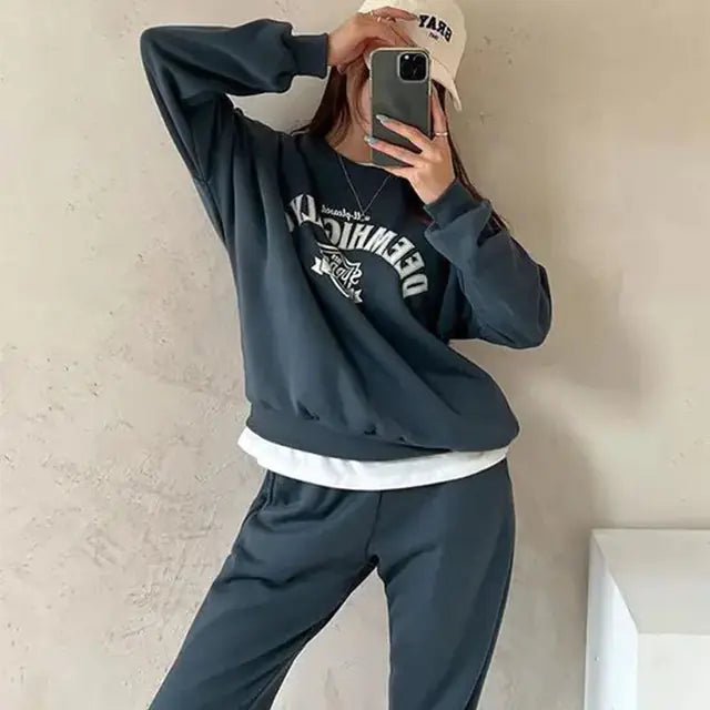 Women's Casual Fleece Tracksuit Set with Letter Print