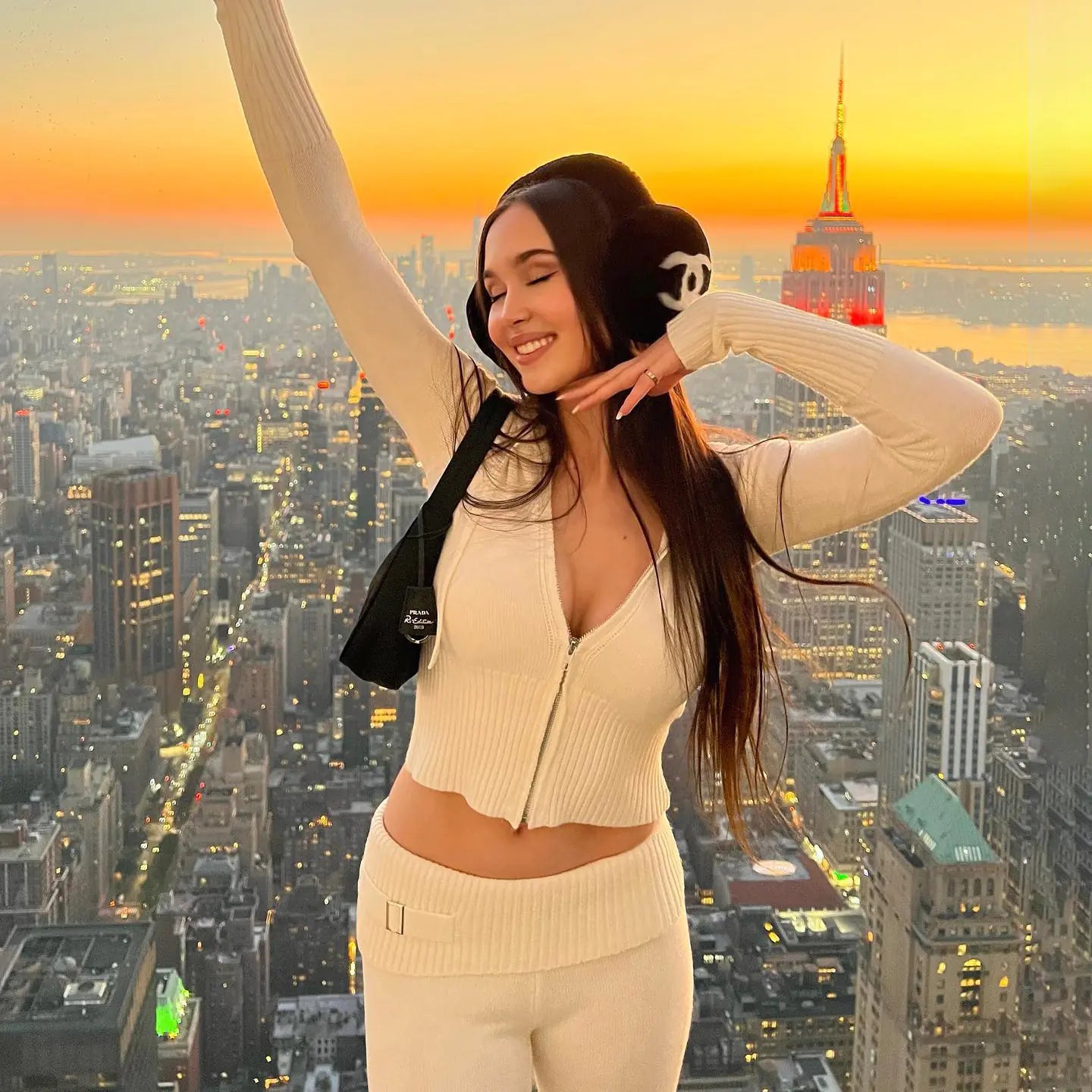 2023 Women's Fashion Knit Hoodie Set - Long Sleeve Pants